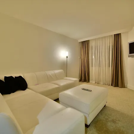 Avrasya Hotel 5*