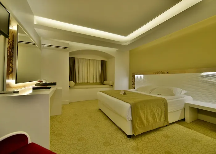 Avrasya Hotel 5*